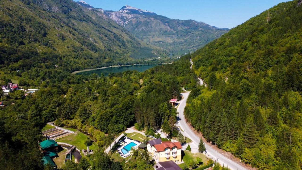 Vila Sunce Village Resort Konjic Exterior foto